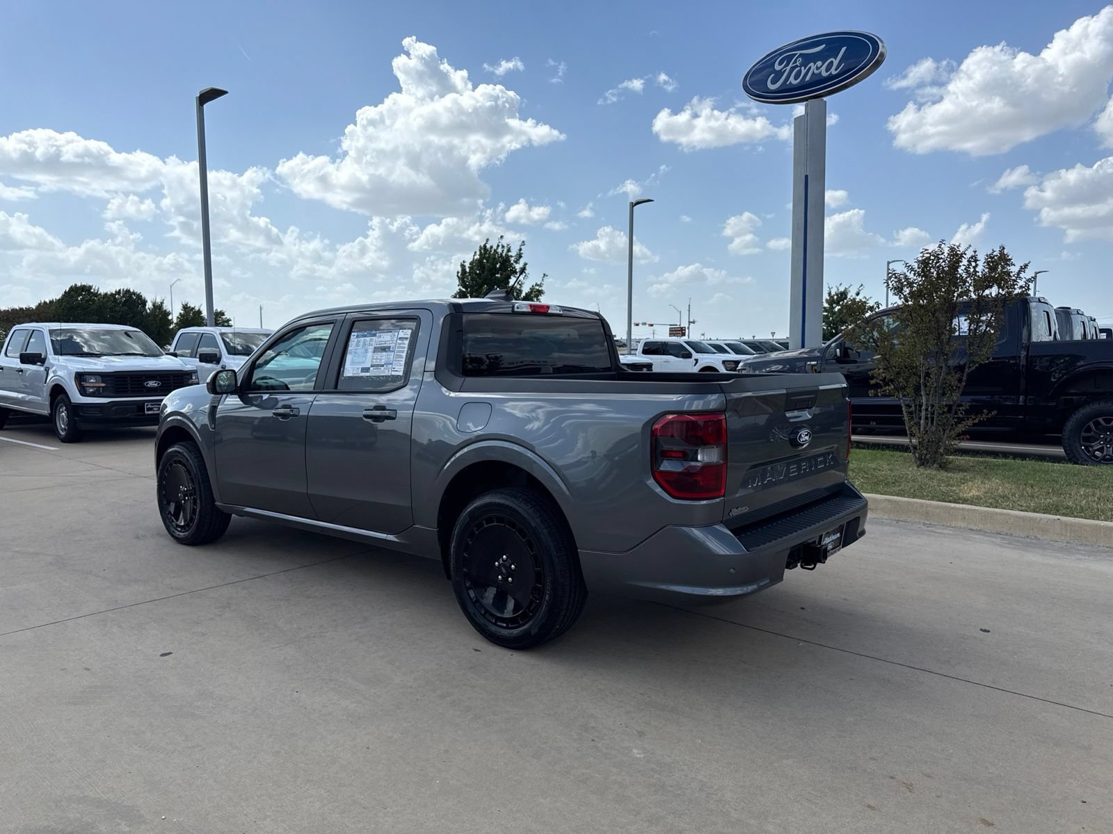 New 2026 Ford Maverick Lobo AWD/4WD image 3