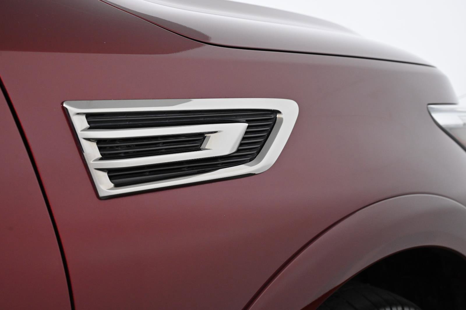 Certified 2023 INFINITI QX80 Premium Select w/ Cargo Package image 11