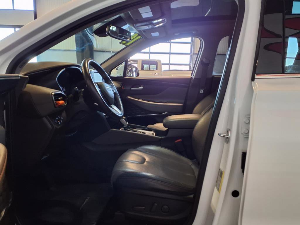 Used 2019 Hyundai Santa Fe Limited image 20