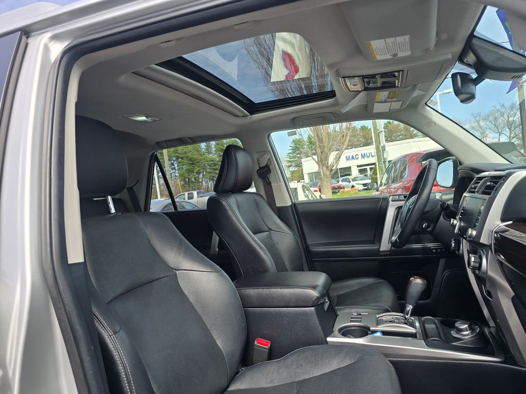 Used 2021 Toyota 4Runner Limited image 12