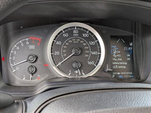 Used 2022 Toyota Corolla LE FWD image 11