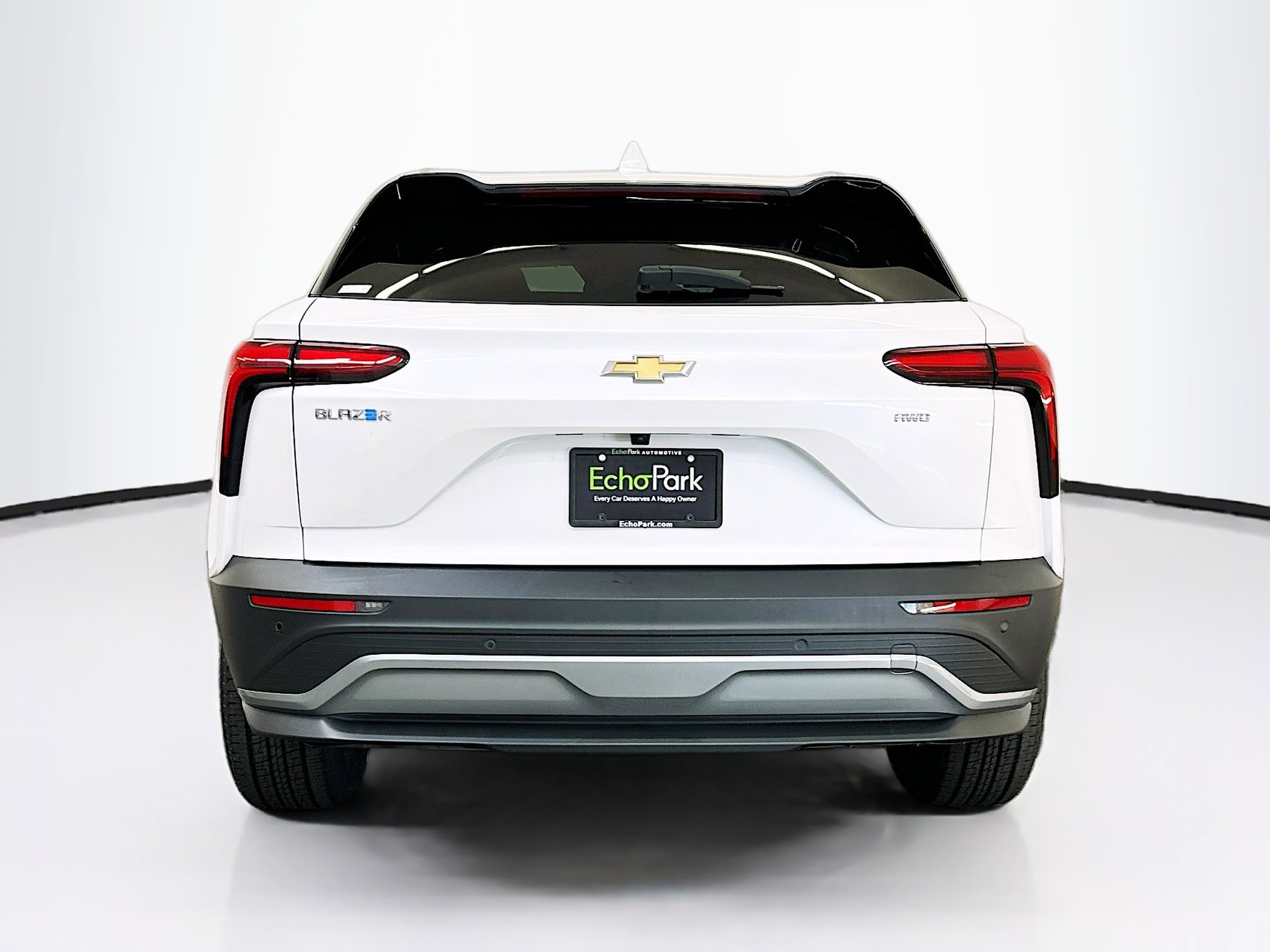 Used 2024 Chevrolet Blazer EV LT image 7