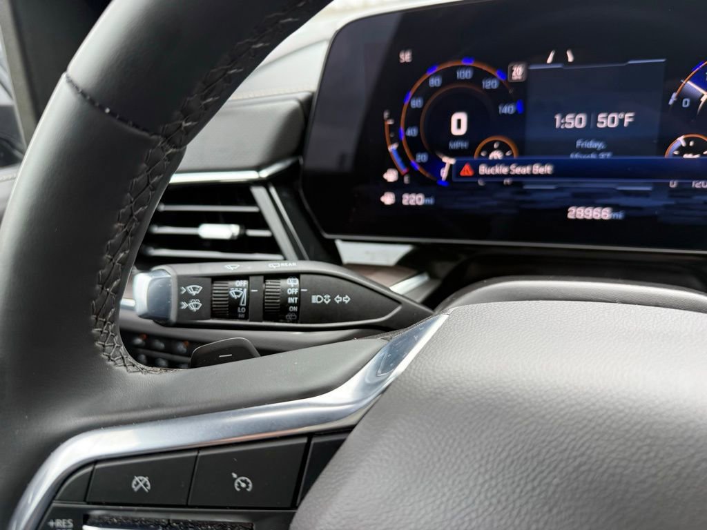 Used 2025 Chevrolet Suburban Premier image 37