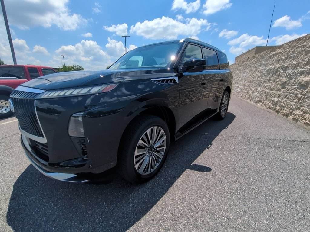 New 2027 INFINITI QX80 Luxe RWD image 9