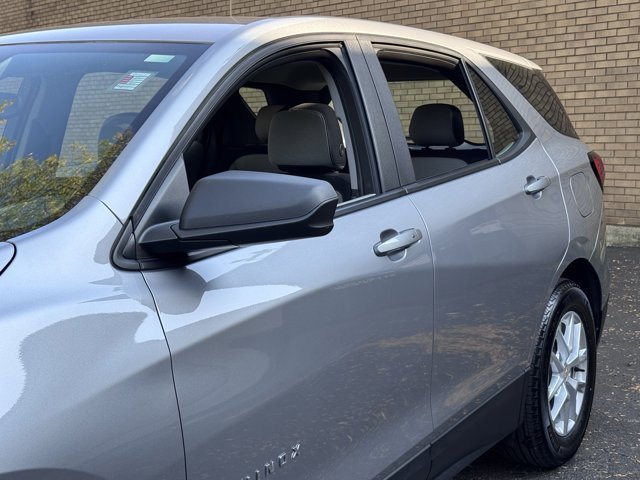 Used 2024 Chevrolet Equinox LS image 29