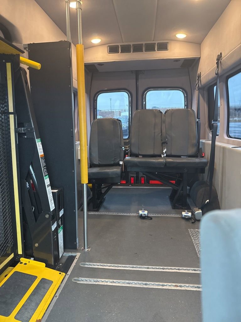 Used 2015 Ford Transit 250 Base image 2