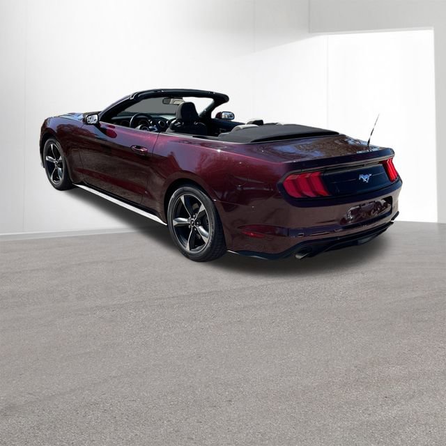 Used 2018 Ford Mustang Convertible image 2