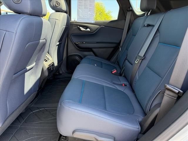 Certified 2025 Chevrolet Blazer RS w/ Driver Confidence II Package AWD/4WD image 7