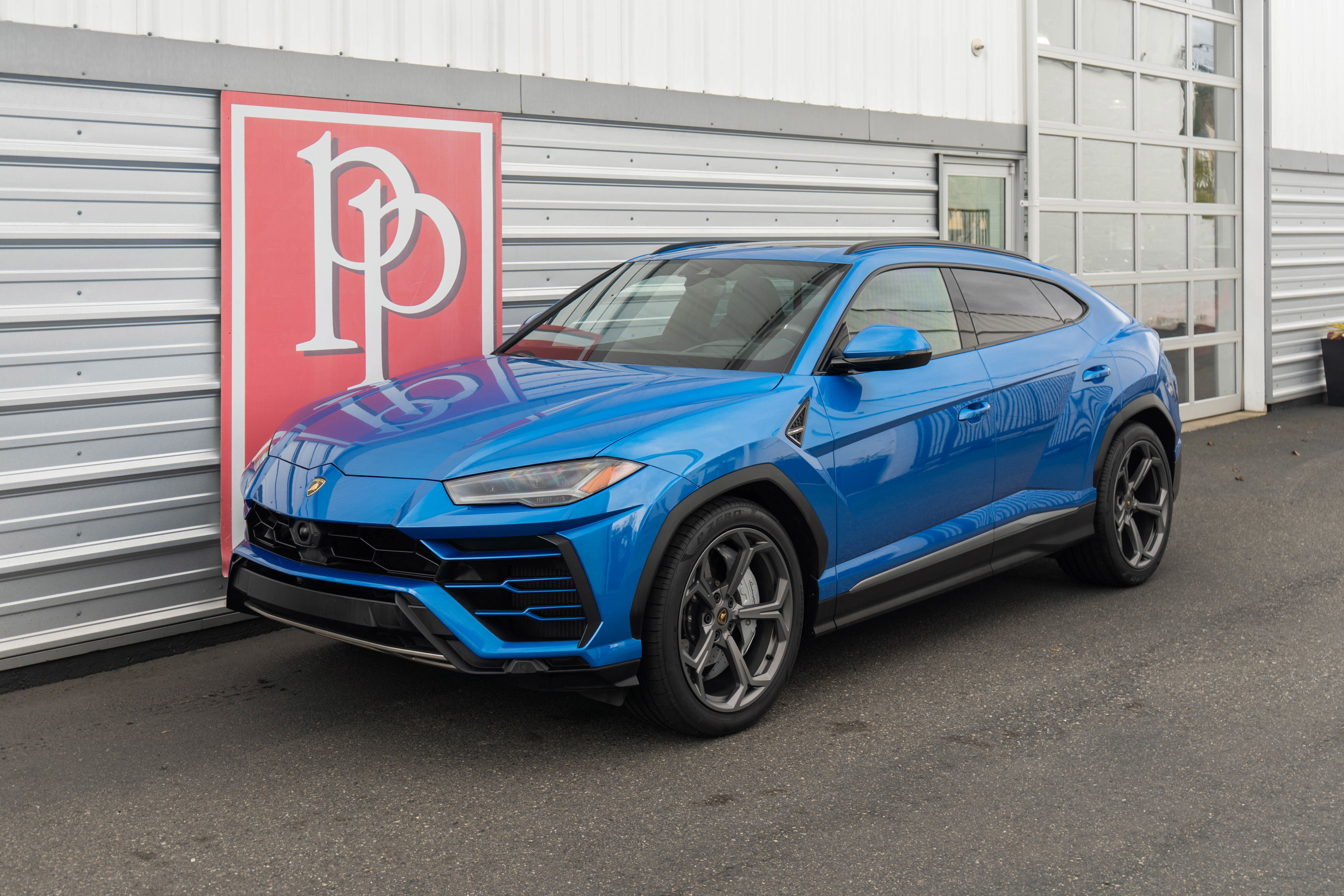 Used 2021 Lamborghini Urus image 38