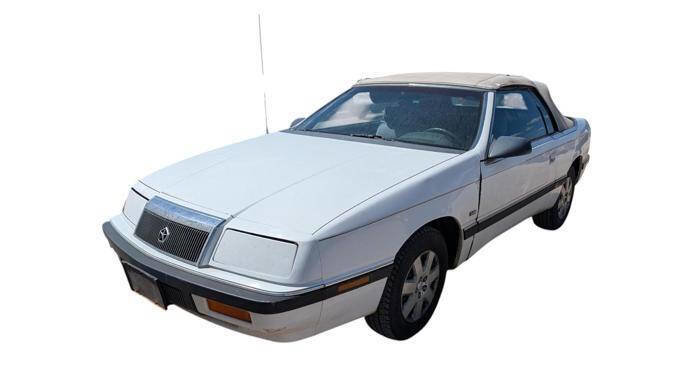 Used 1992 Chrysler LeBaron Convertible FWD image 1