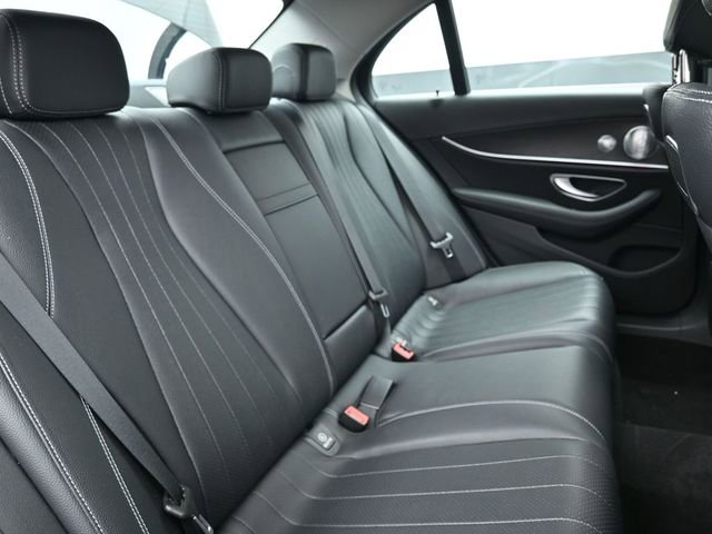Used 2018 Mercedes-Benz E 300 E 300 image 29