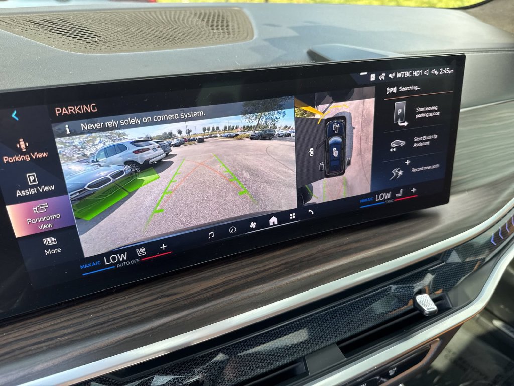 Certified 2024 BMW X7 xDrive40i w/ Executive Package AWD/4WD image 16