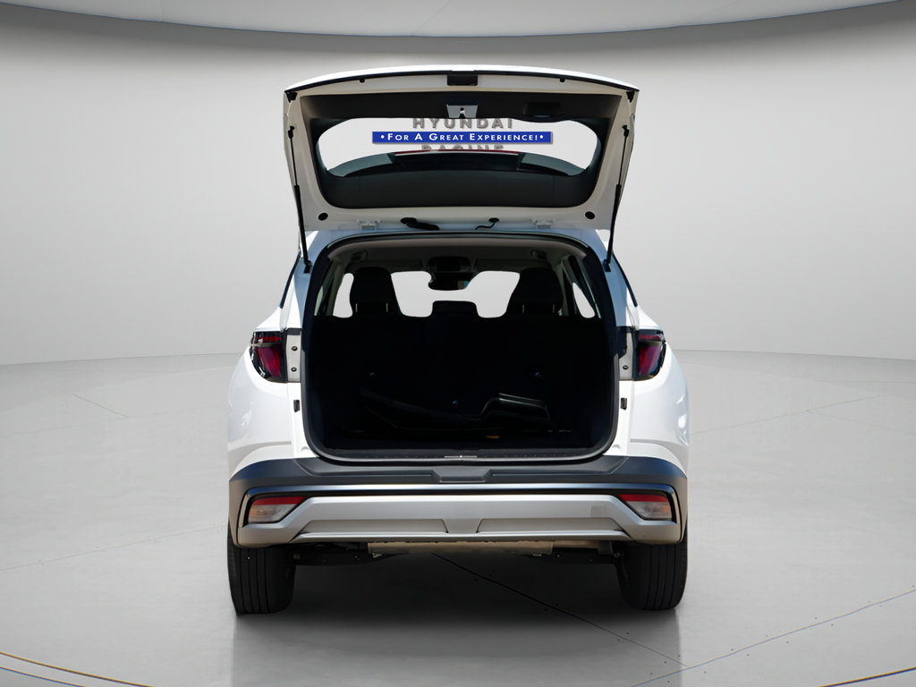 Used 2025 Hyundai Tucson SE AWD/4WD image 10