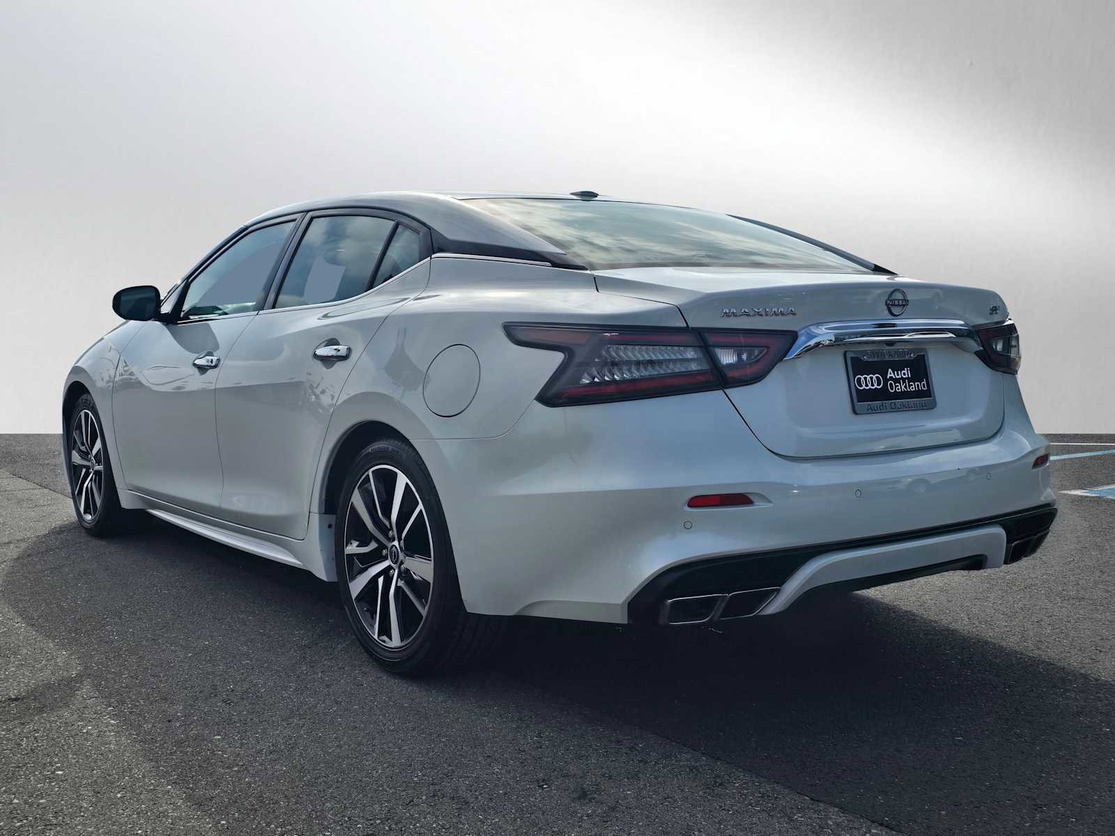 Used 2023 Nissan Maxima SV w/ Floor Mat Group image 5