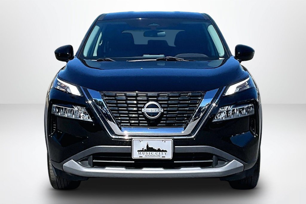 Used 2023 Nissan Rogue SV AWD/4WD image 2