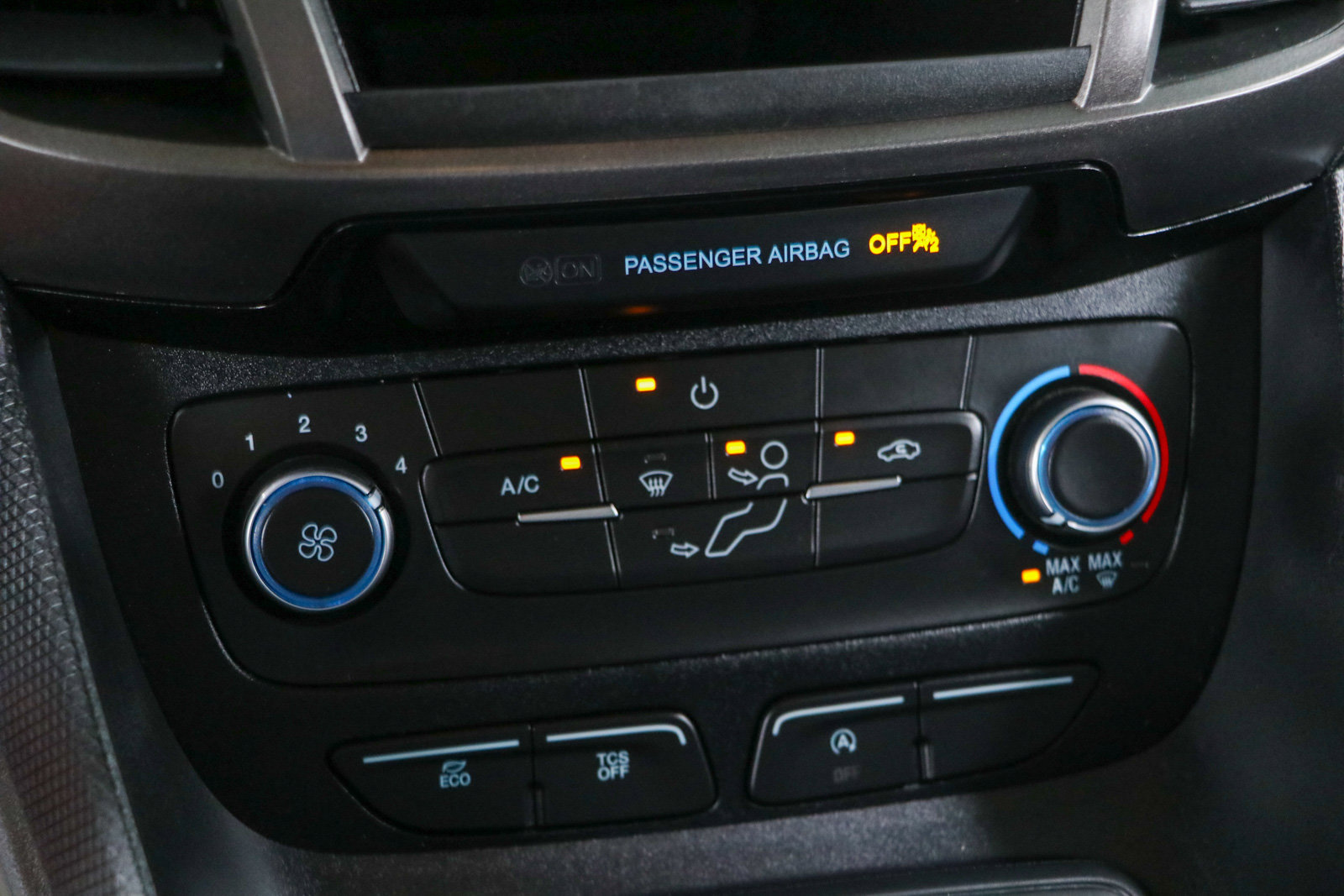 Used 2023 Ford Transit Connect XL FWD image 20