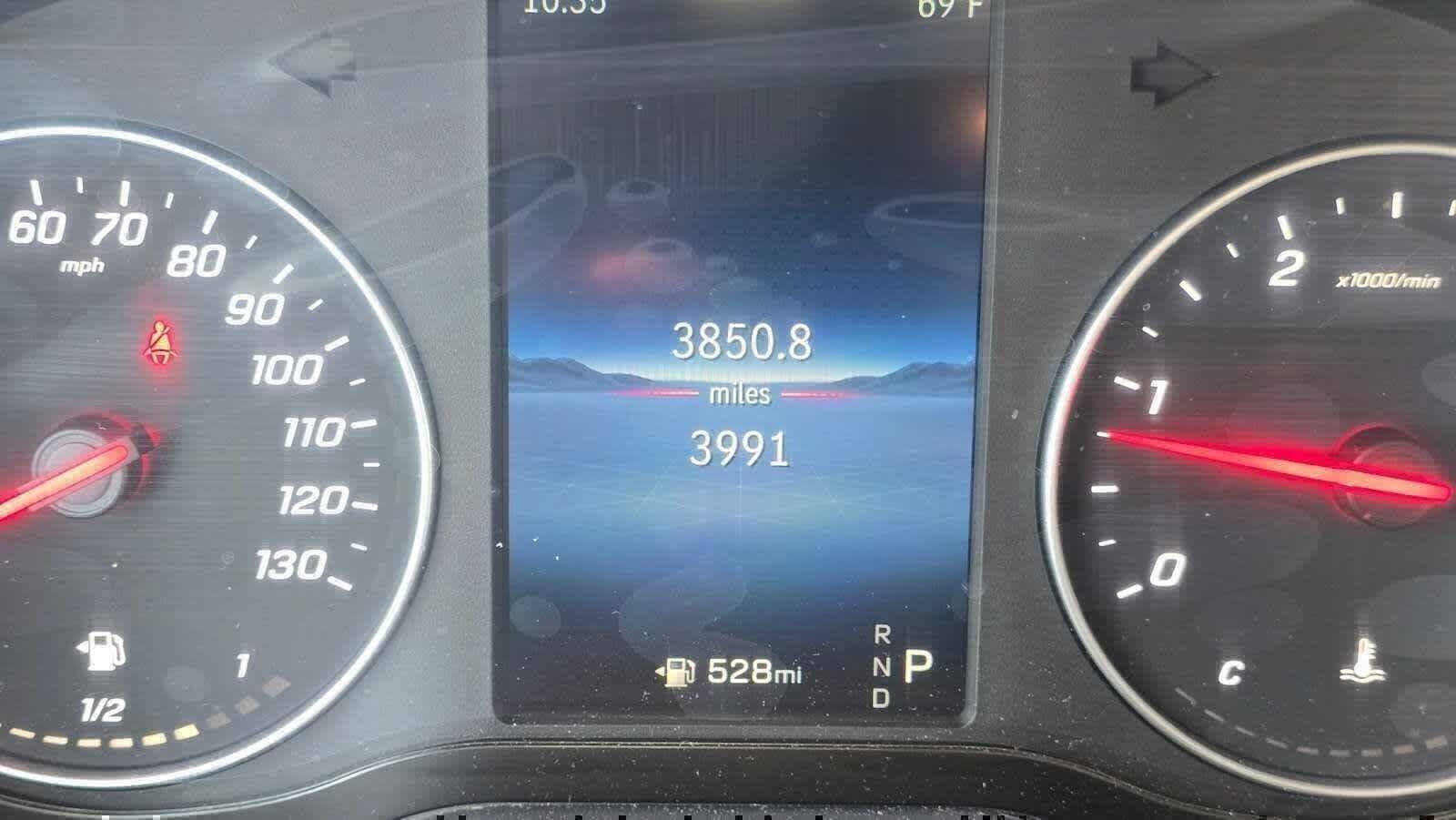 Used 2025 Mercedes-Benz Sprinter 2500 image 32