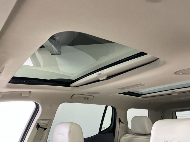 Used 2023 GMC Acadia Denali w/ Black Diamond Edition image 22