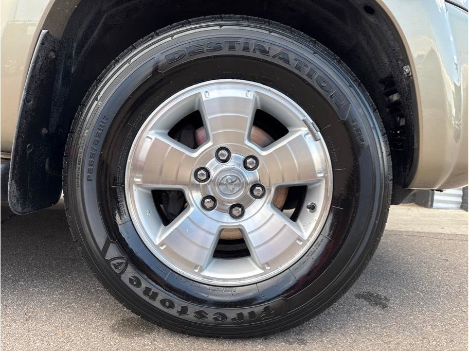 Used 2007 Toyota 4Runner SR5 image 24