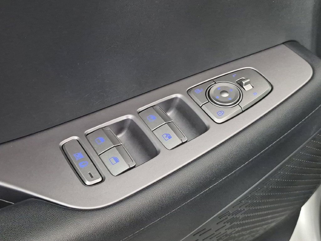 Used 2024 Hyundai Palisade SEL FWD image 14