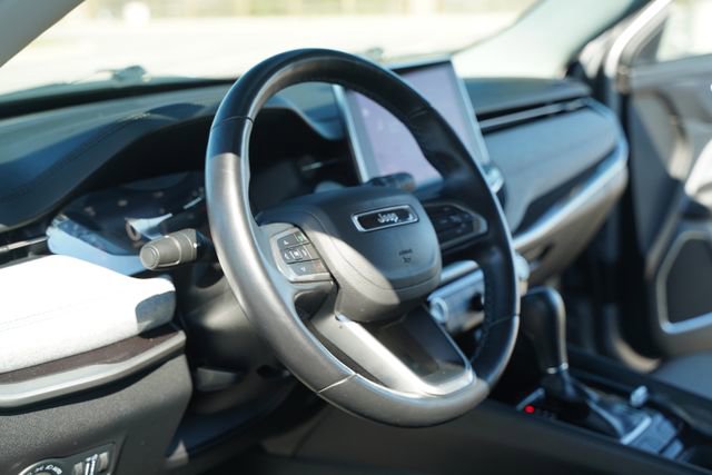 Used 2022 Jeep Compass Latitude w/ Convenience Group image 27