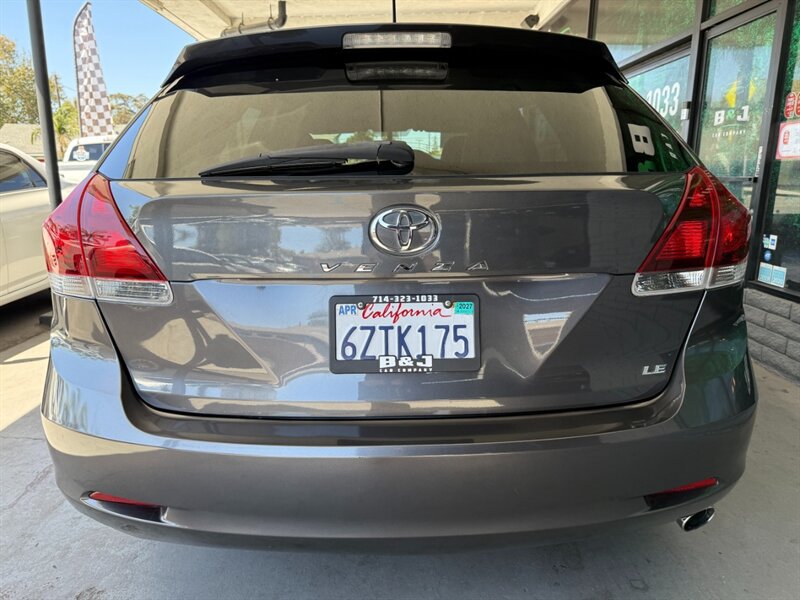 Used 2013 Toyota Venza LE FWD image 13