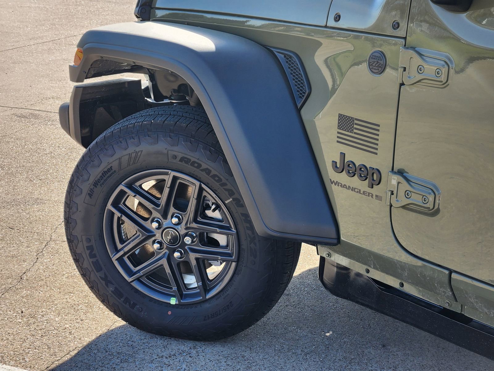 New 2026 Jeep Wrangler Unlimited Sport image 17
