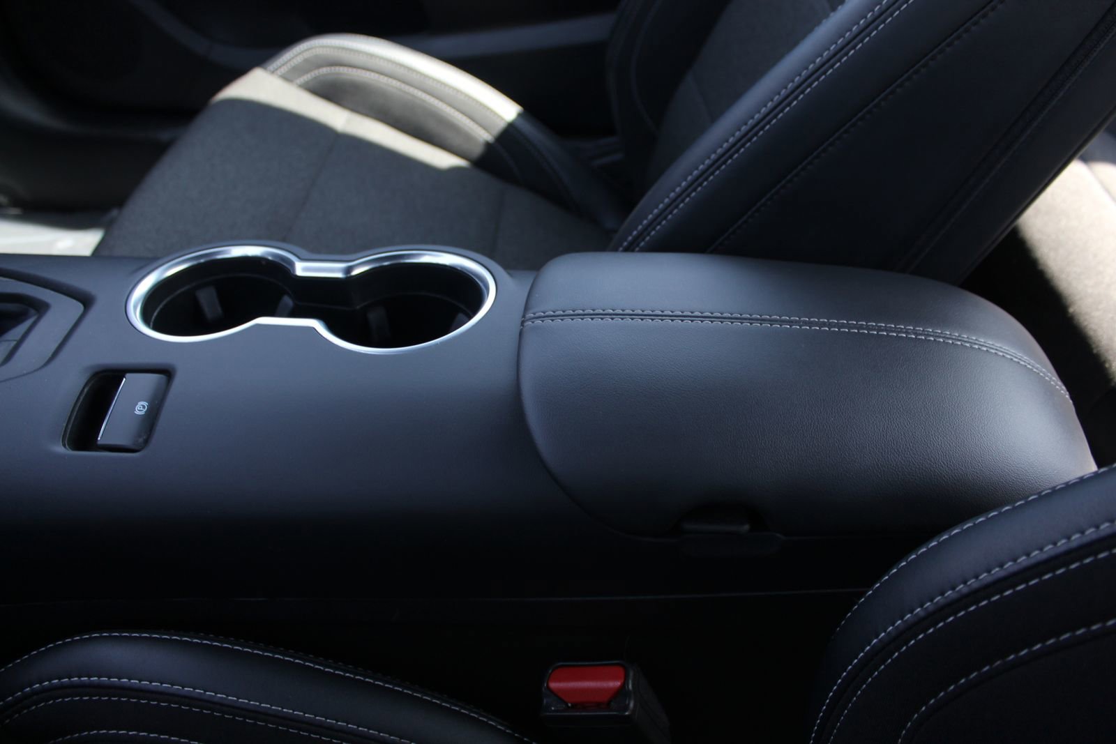 Used 2024 Ford Mustang Coupe image 21