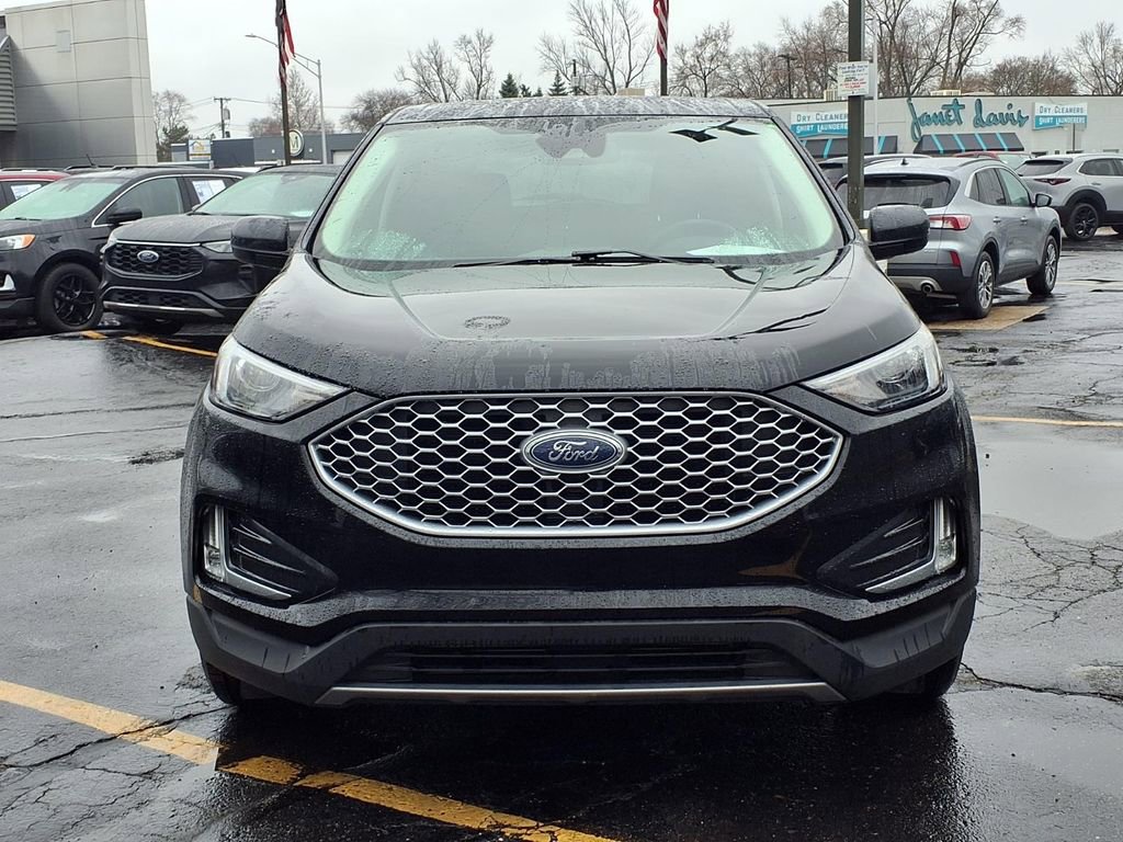 Used 2024 Ford Edge SEL w/ Convenience Package AWD/4WD image 5