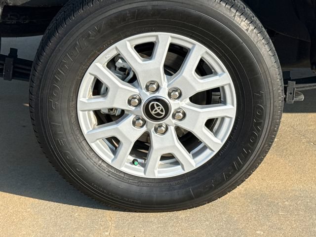 Used 2025 Toyota Tacoma SR RWD image 9