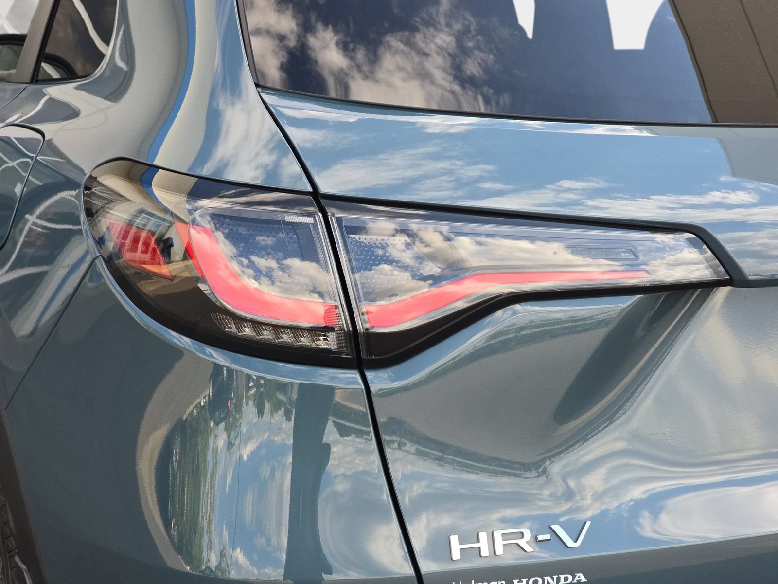 Used 2024 Honda HR-V Sport image 35