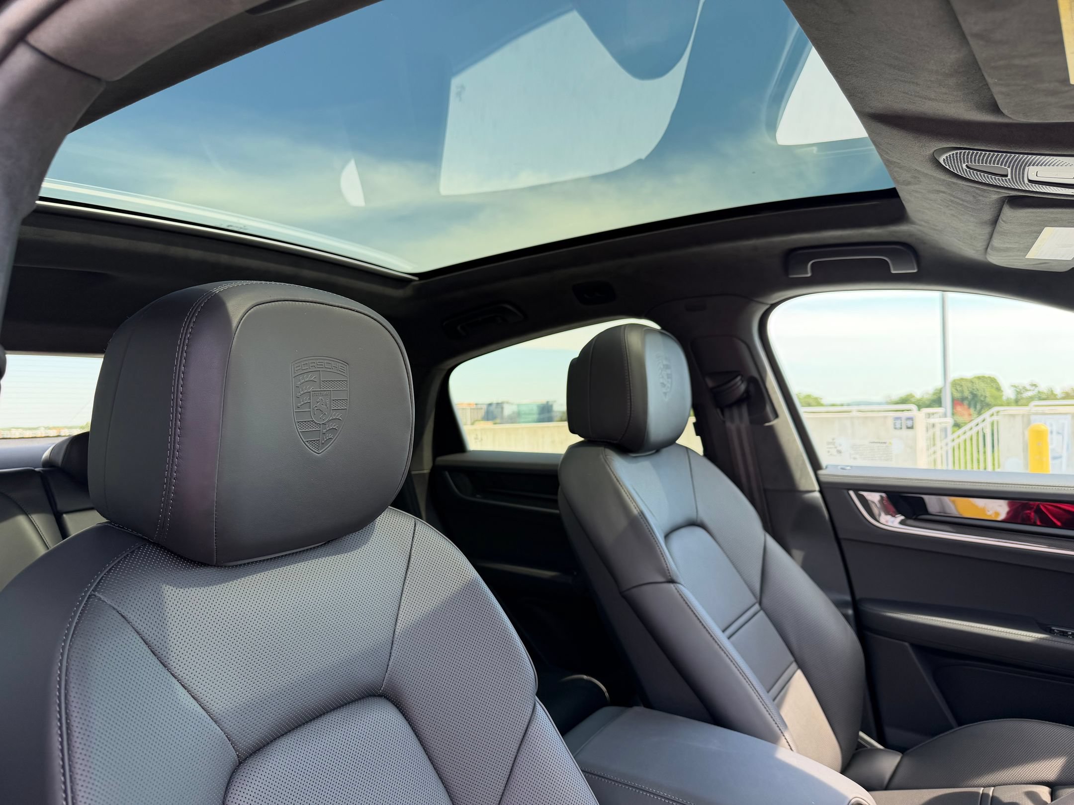 New 2026 Porsche Cayenne Turbo AWD/4WD image 21