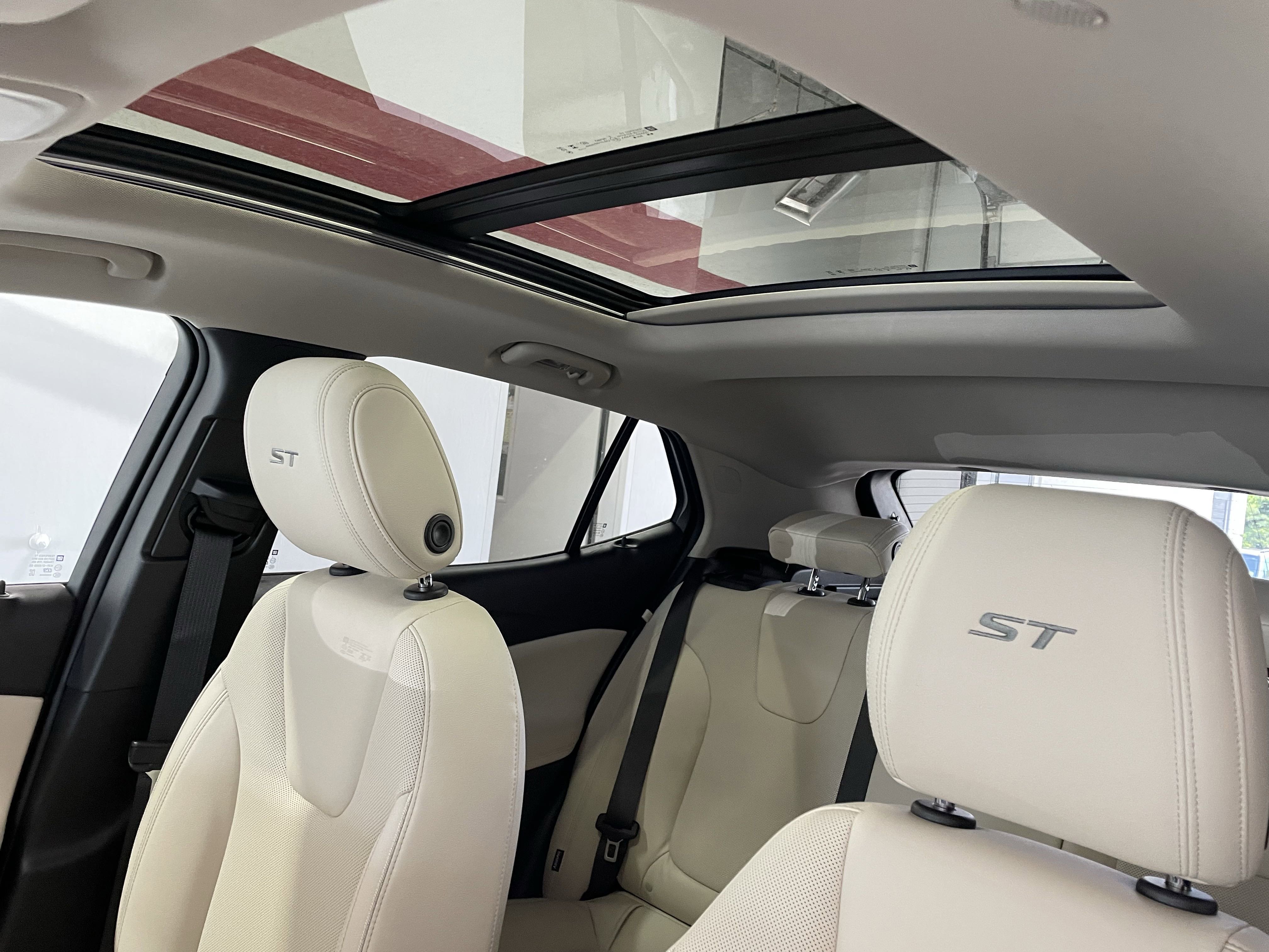 New 2026 Buick Encore GX Sport Touring w/ Experience Buick Package image 16