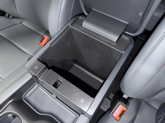 New 2026 Ford Explorer Active w/ Active Comfort Package image 20