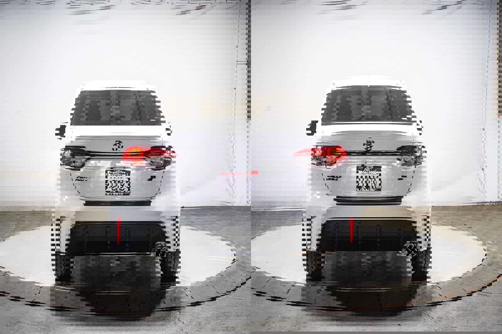 Certified 2025 Toyota Corolla SE w/ Convenience Package image 11