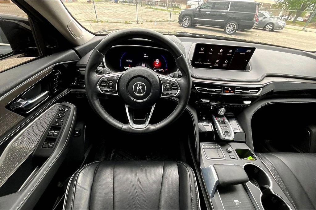 Used 2023 Acura MDX SH-AWD w/ Advance Package image 8