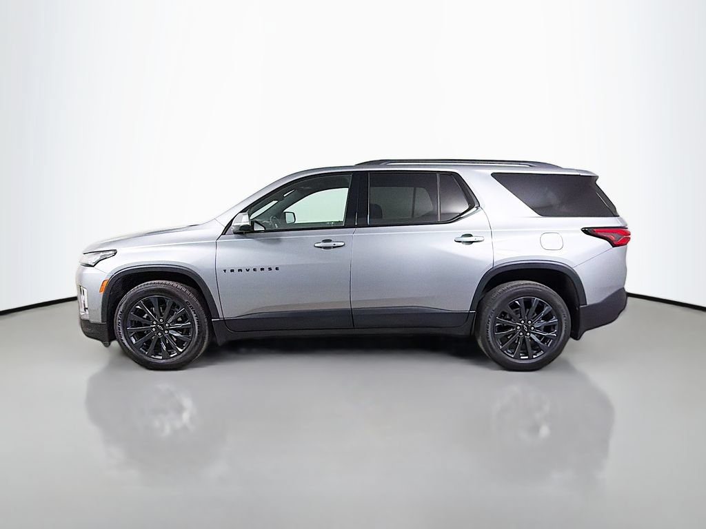 Used 2024 Chevrolet Traverse RS w/ LPO, Floor Liner Package AWD/4WD image 9