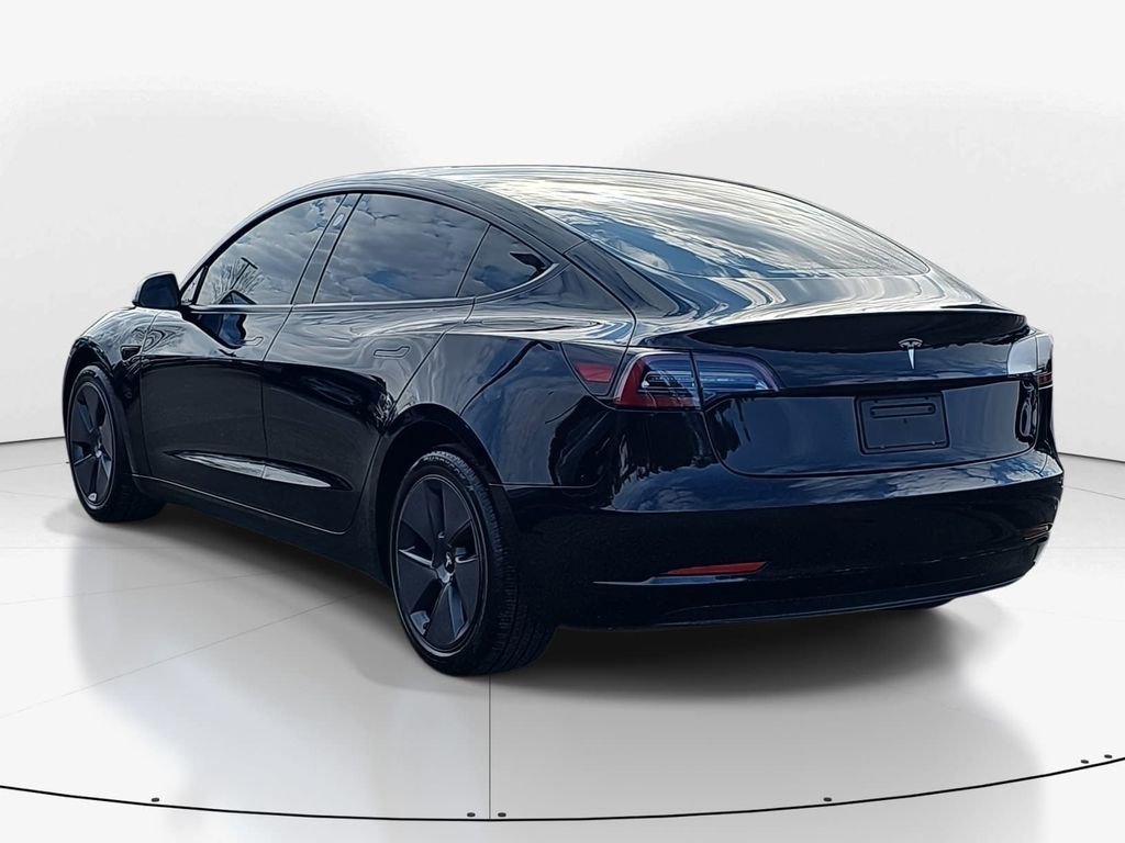 Used 2023 Tesla Model 3 Standard Range image 7