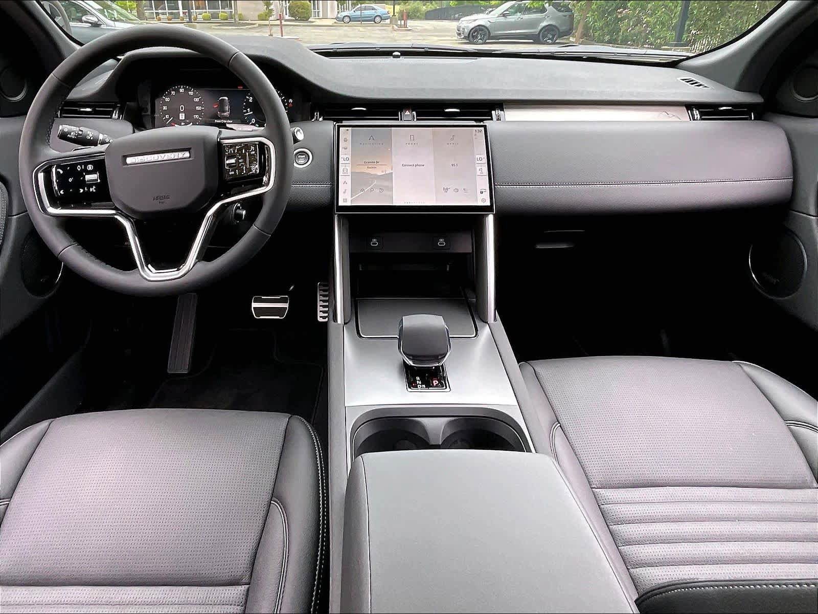New 2026 Land Rover Discovery Sport Landmark AWD/4WD image 7