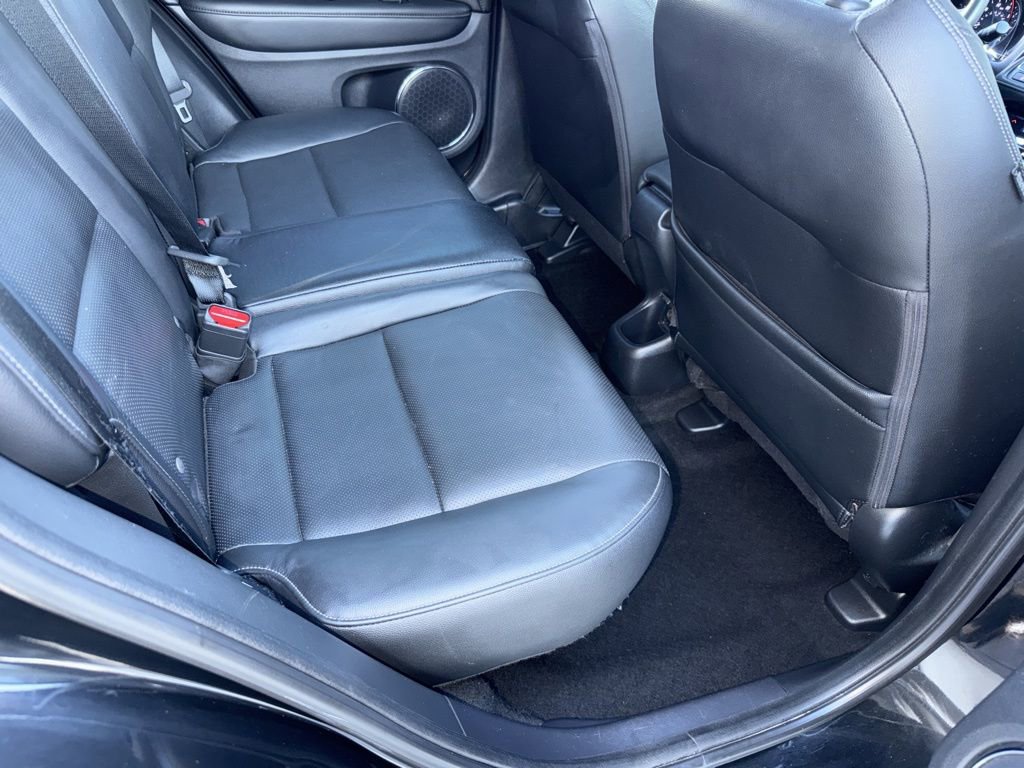 Used 2019 Honda HR-V Touring image 19