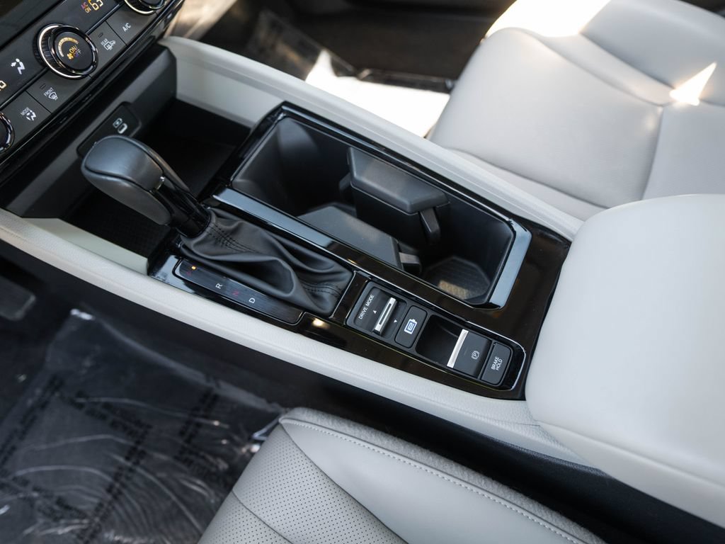 Used 2023 Honda Accord EX-L image 30