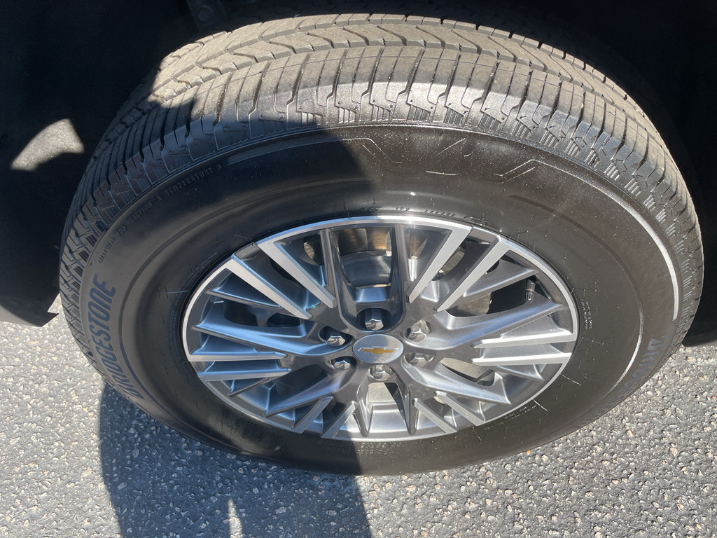 Certified 2026 Chevrolet Traverse LT FWD image 8