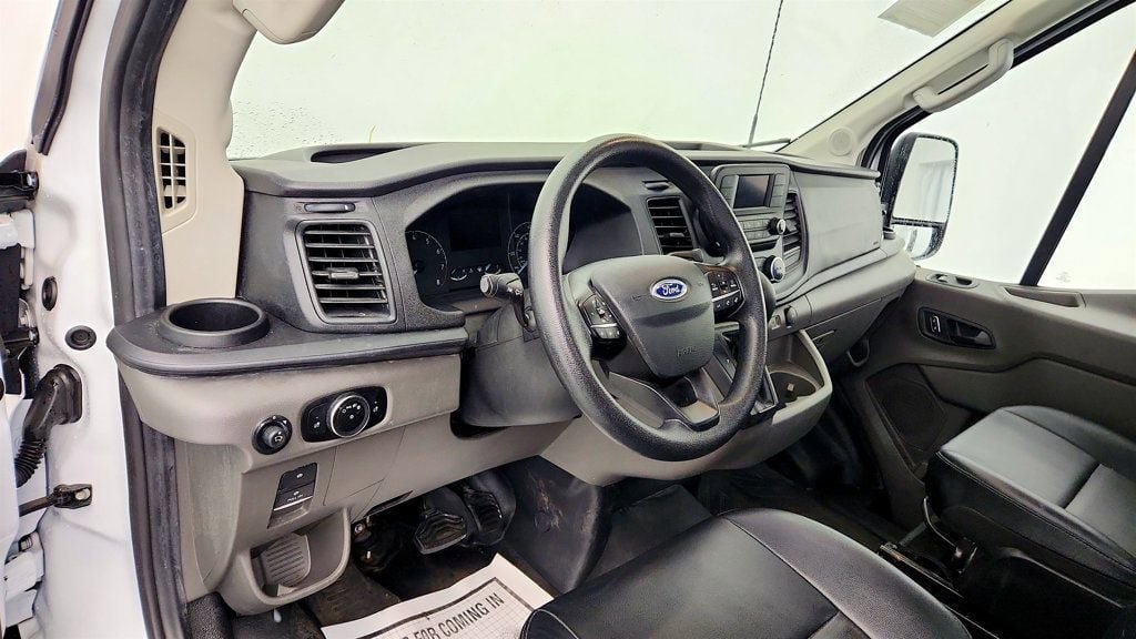 Used 2024 Ford Transit 250 148 Medium Roof RWD image 12