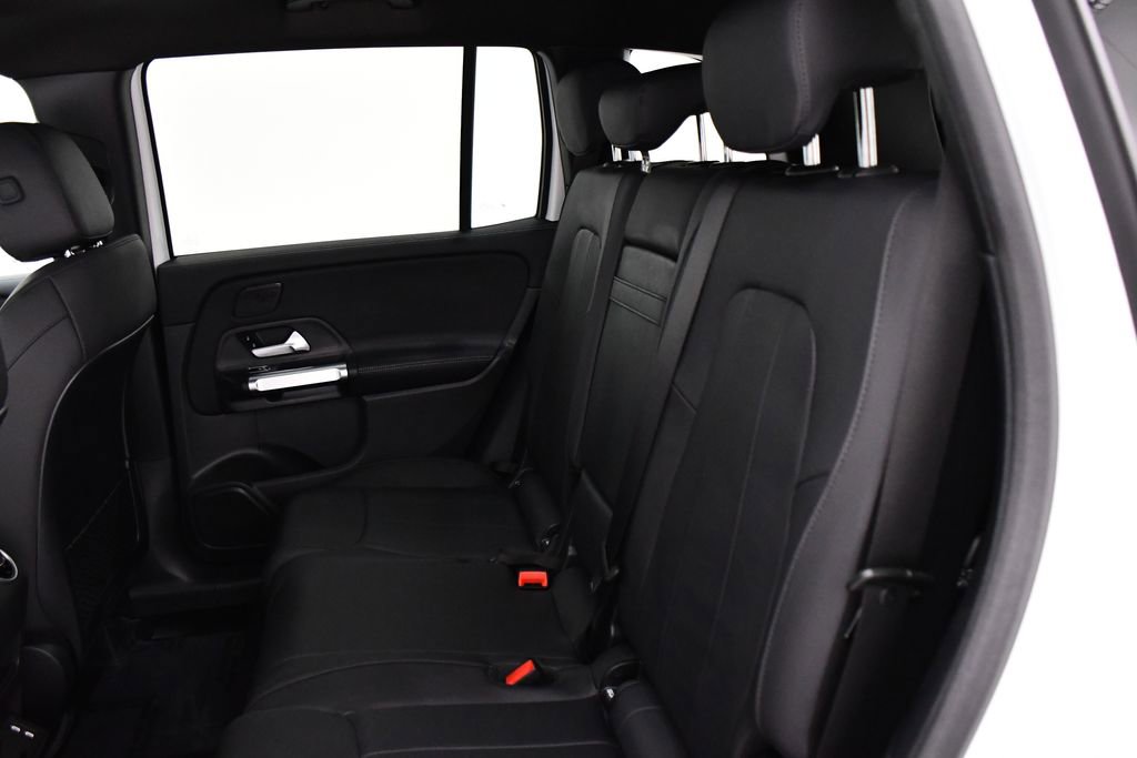 New 2026 Mercedes-Benz GLB 250 4MATIC image 18
