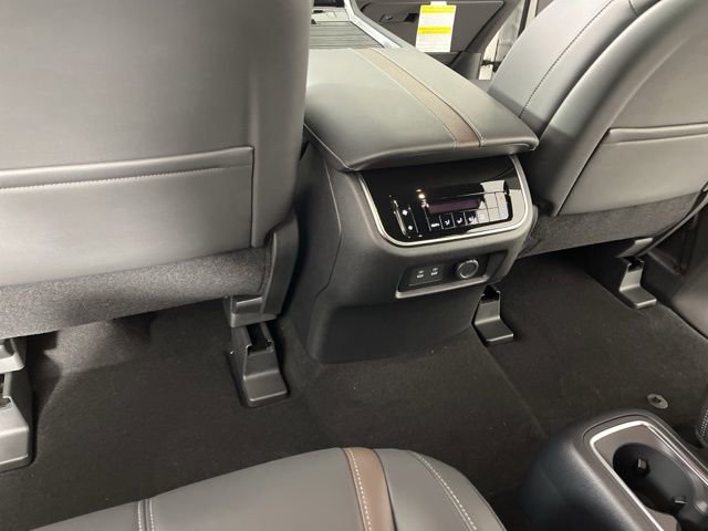 New 2026 Nissan Armada SL w/ Captain's Chari Seat Package image 43