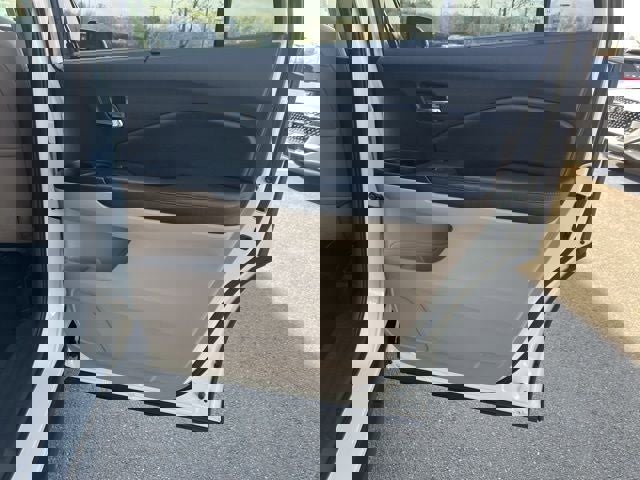 Used 2016 Honda Pilot Touring image 22