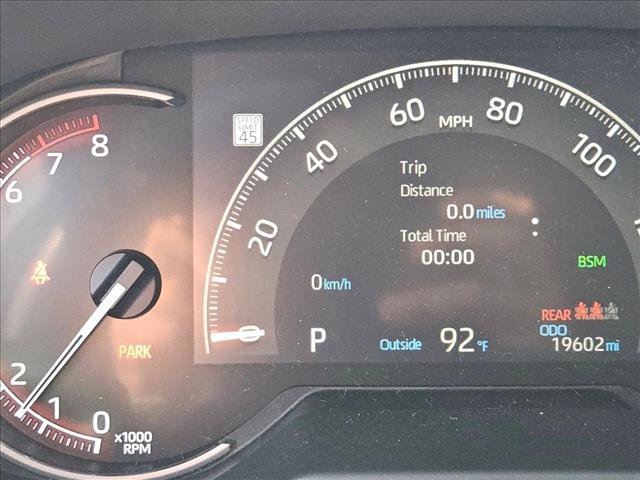 Used 2024 Toyota RAV4 XLE FWD image 10