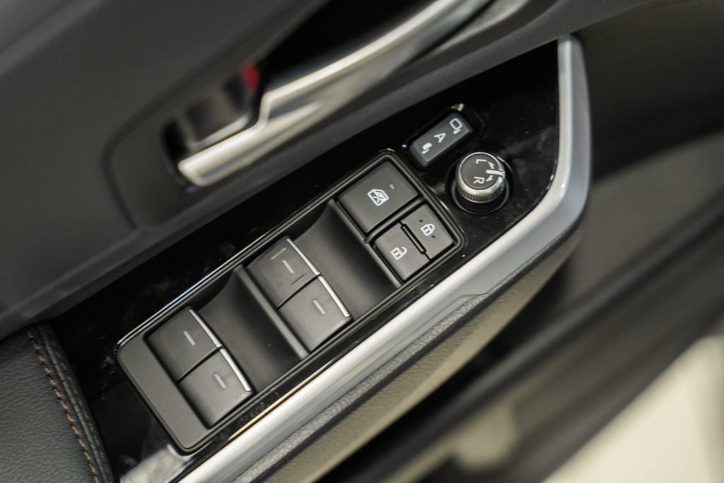New 2026 Toyota Sienna Platinum AWD/4WD image 43