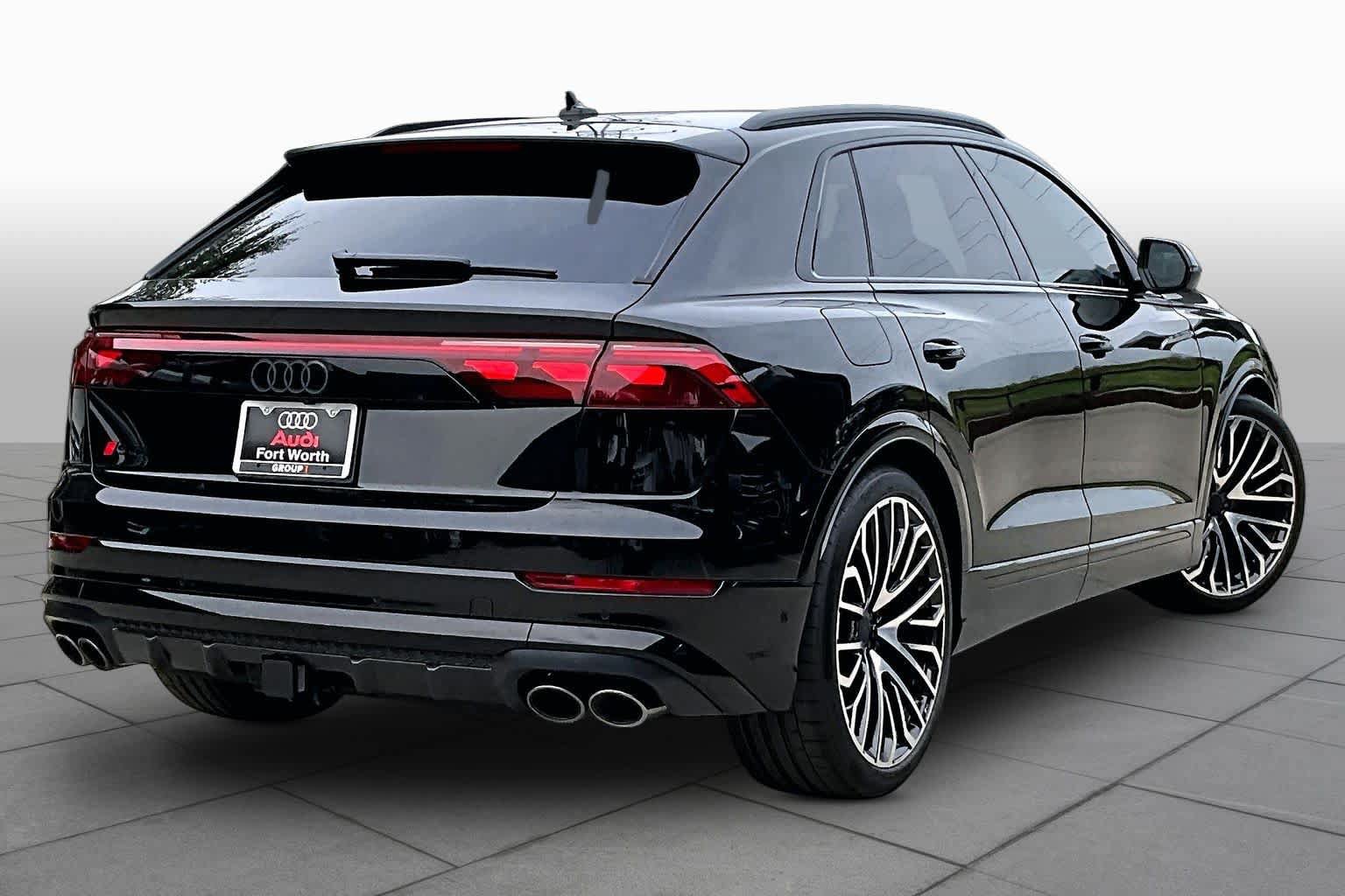 Used 2026 Audi SQ8 Prestige AWD/4WD image 12