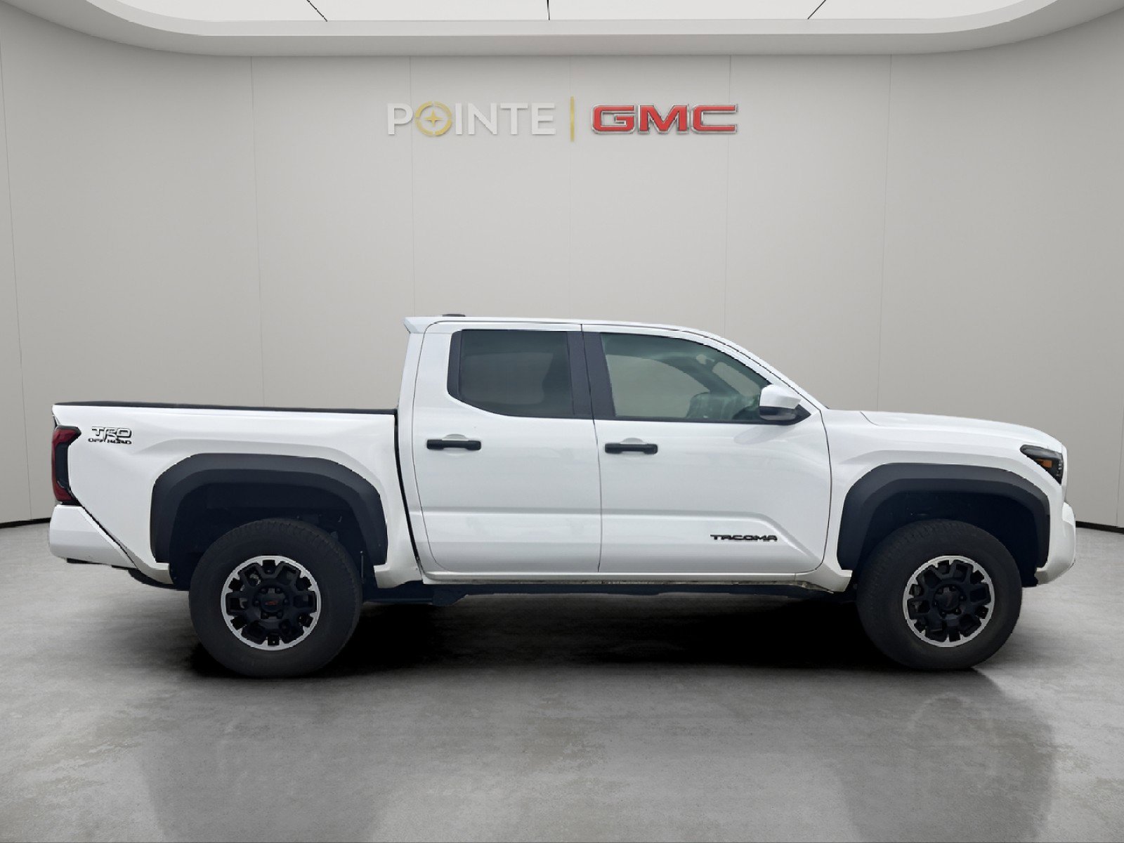 Used 2024 Toyota Tacoma TRD Off-Road AWD/4WD image 3